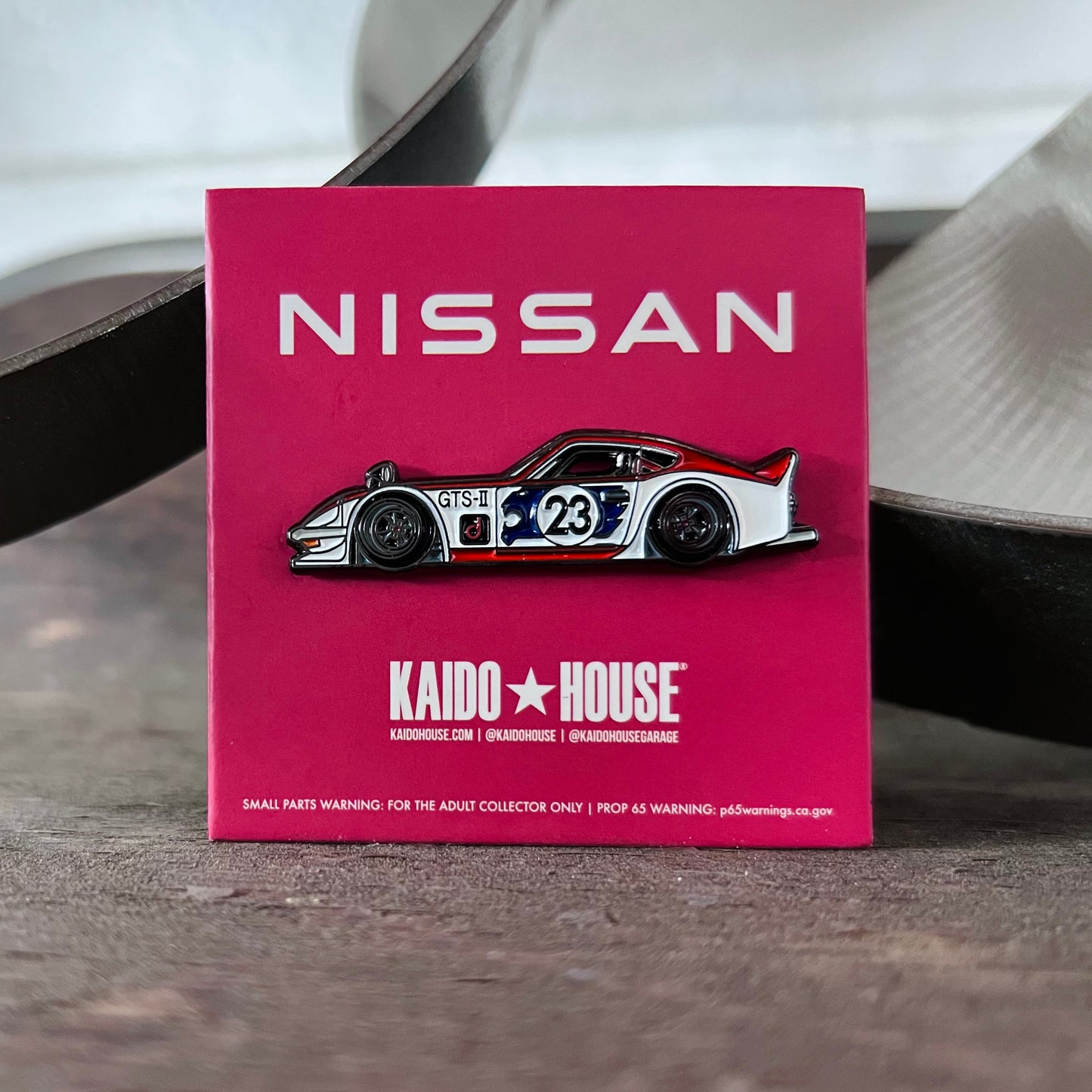 Nissan Fairlady 240ZG Omori Works enamel pin