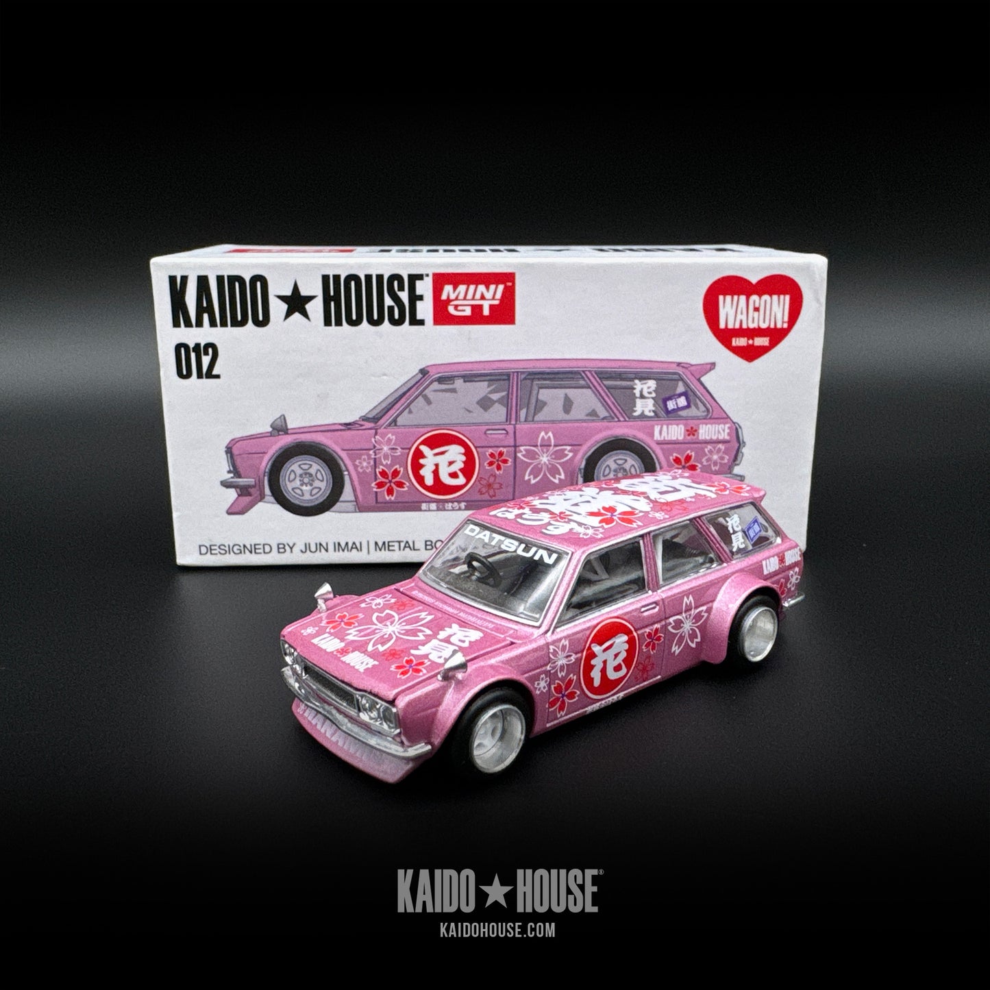 Kaido GT Datsun 510 Wagon Hanami, pink