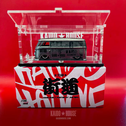 "BUSSIN" Custom Diecast