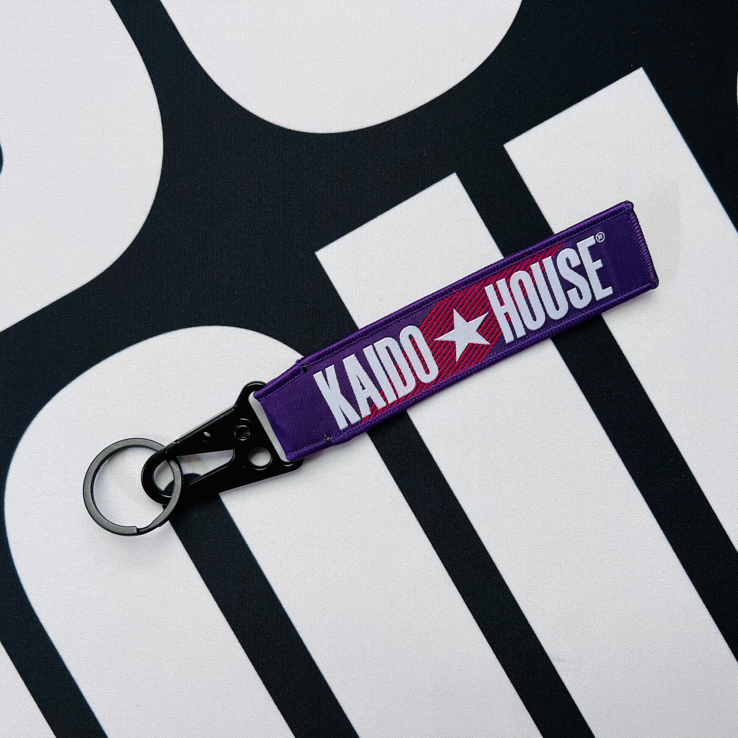 Kaido House jet tag keychain, purple