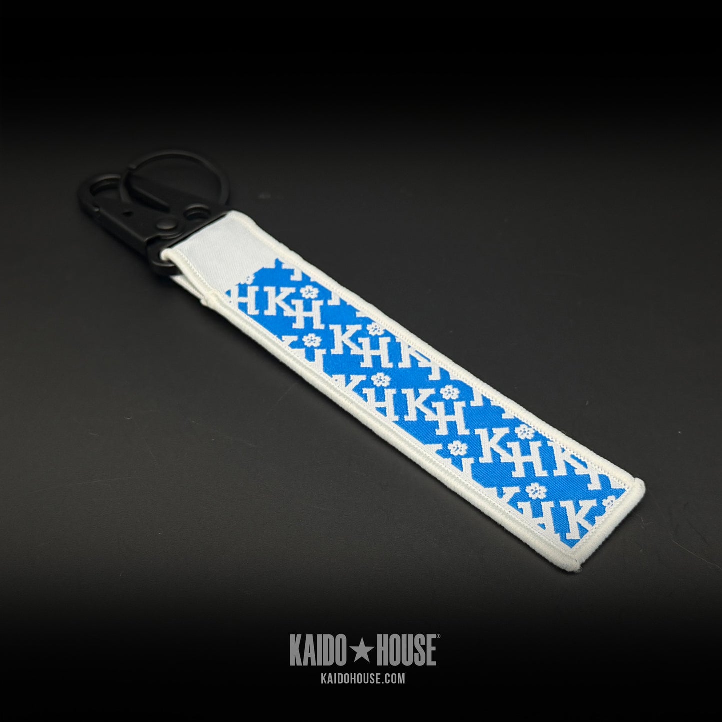 Kaido House Jet Tag Keychain, Multi KH, White