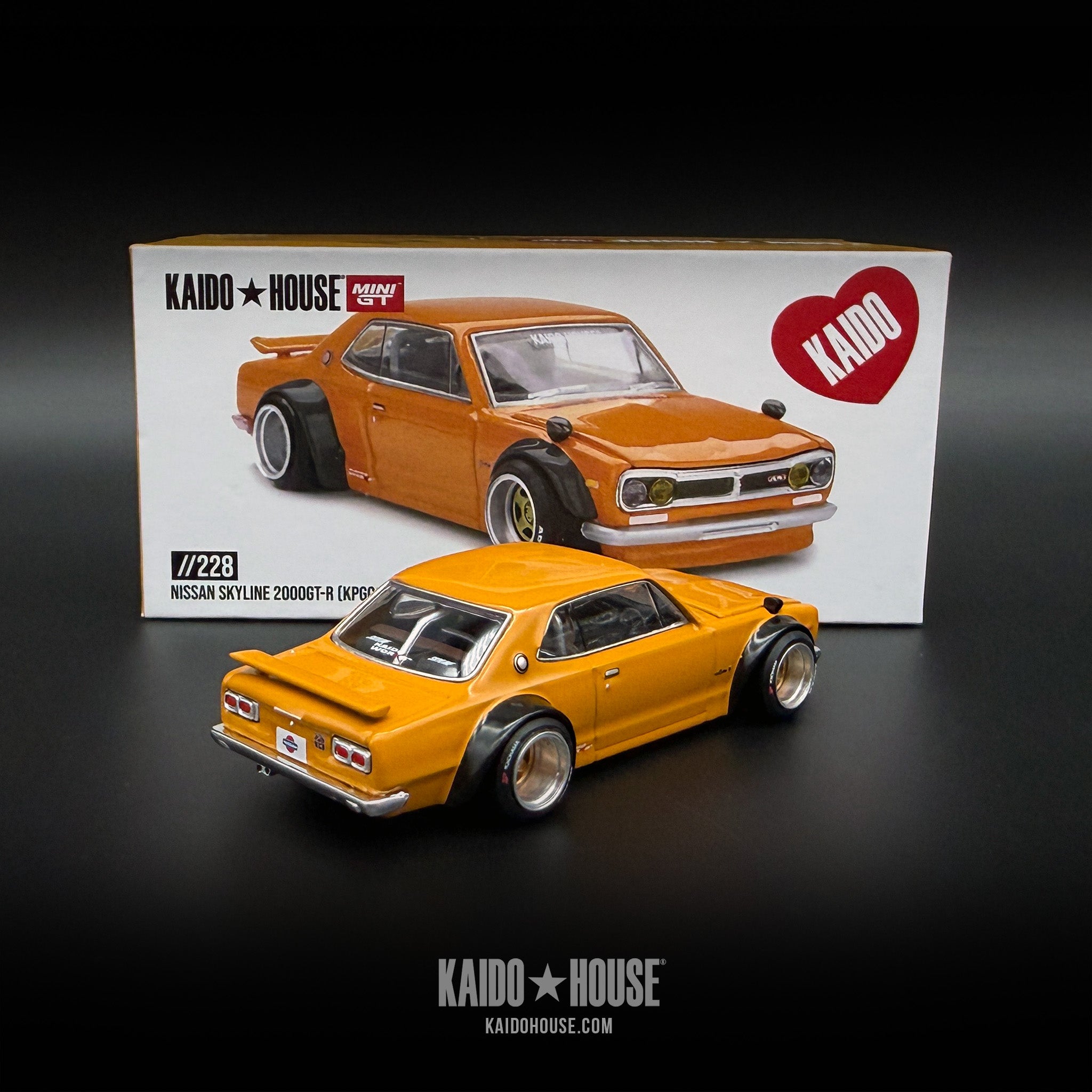 ミニカー BLKLTD Kaido house 2000GT-R KHMG178 Kaido House x Mini GT Nissan GT-R R33 Kaido Works V1 KHMG072 1/64